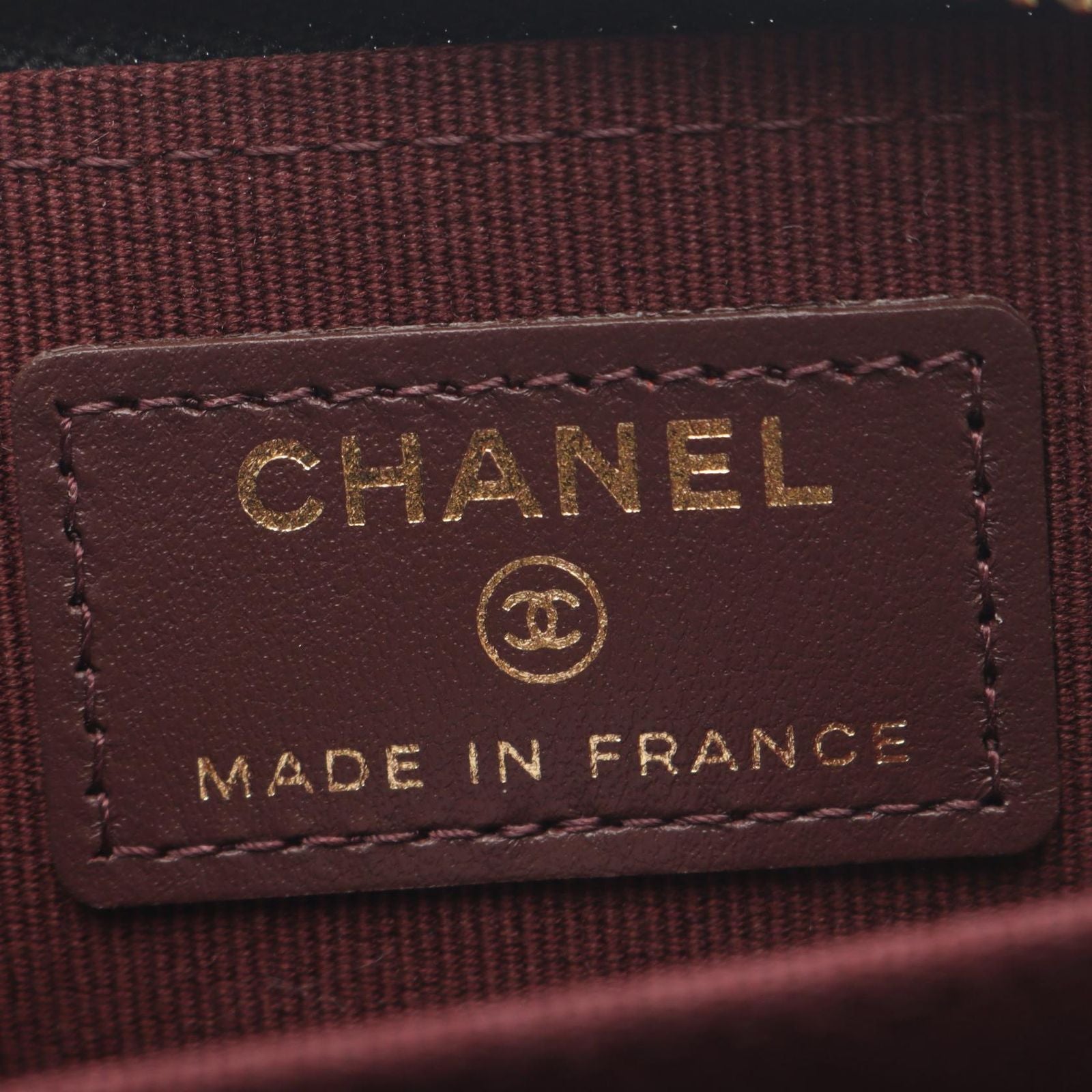 Chanel Coin Case Classic Zip Coinpa Quilted Black Caviar Leather — view 4