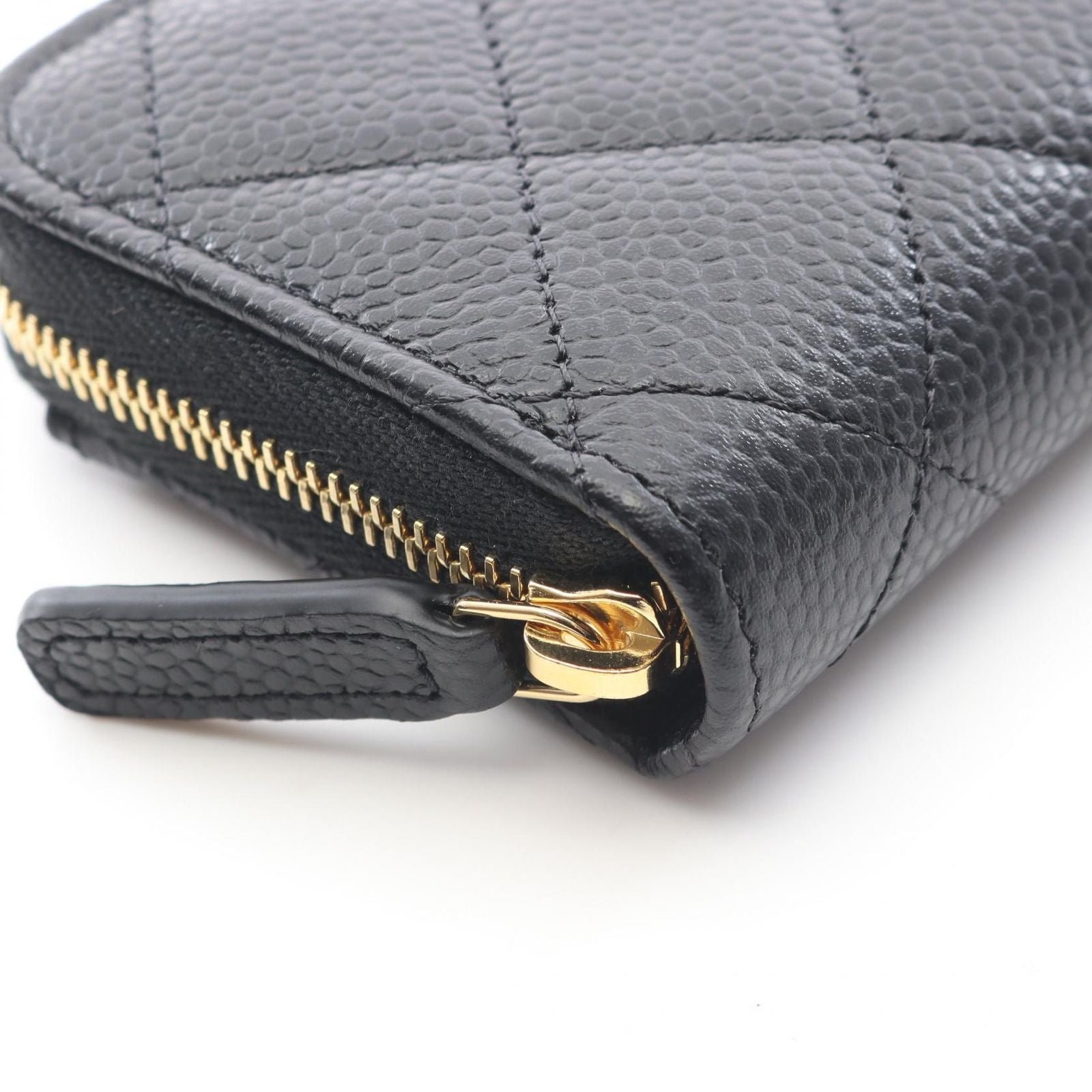 Chanel Coin Case Classic Zip Coinpa Quilted Black Caviar Leather — view 7