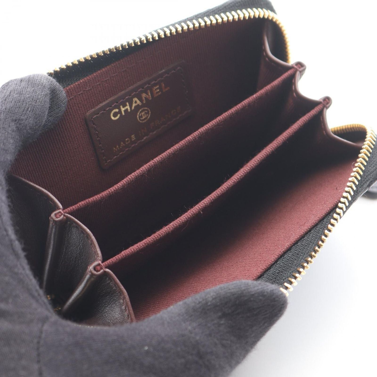 Chanel Coin Case Classic Zip Coinpa Quilted Black Caviar Leather — view 3