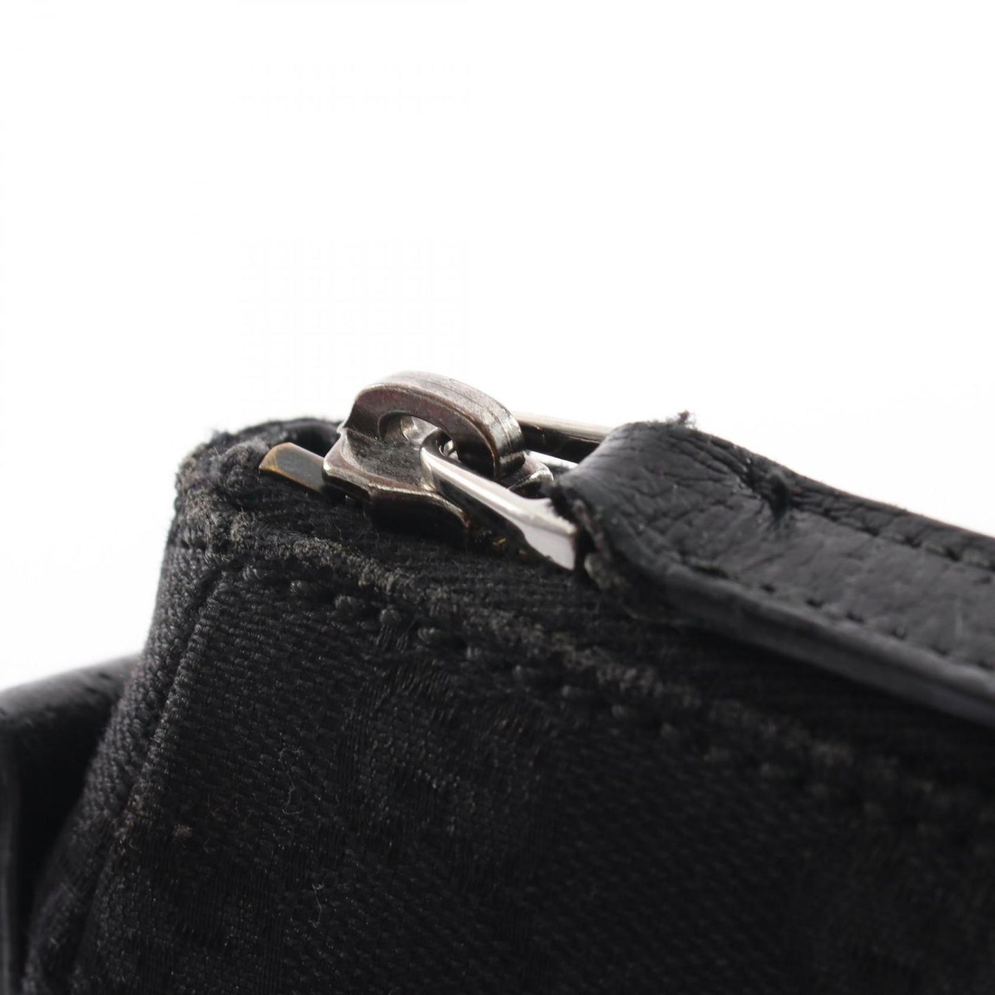 Gucci Shoulder Bag GG Canvas Black — view 8