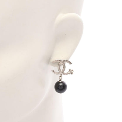 Chanel Earrings CC Logo Black — view 4