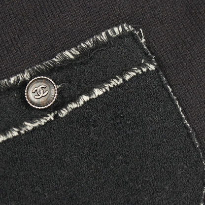 Chanel digan CC Logo Cashmere T-Shirt — view 6