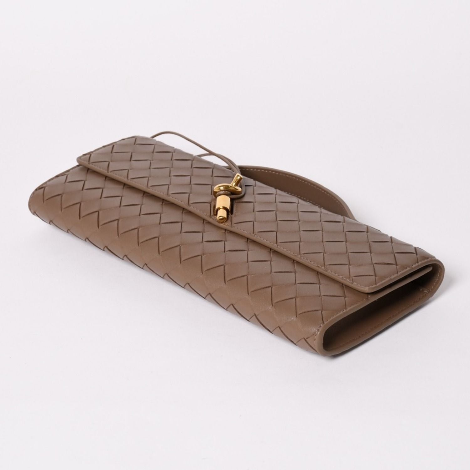 Bottega Veneta Andiamo Clutch Metal Knot Closure Brown Bifold Intrecciato Gold — view 5