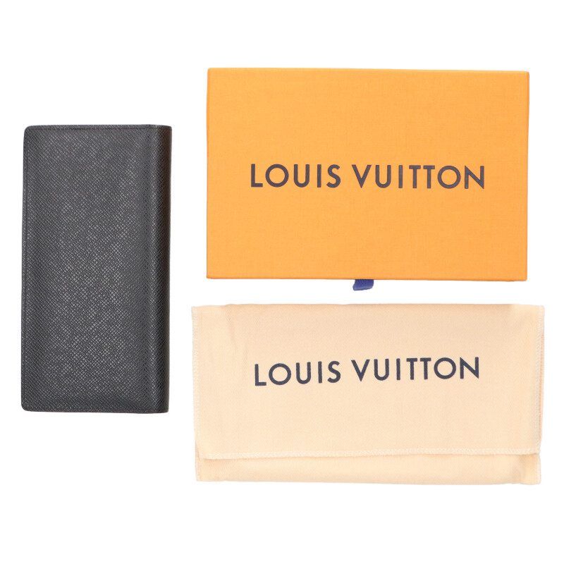 Louis Vuitton Portefeuille Brazza Taiga Bifold Wallet — view 2