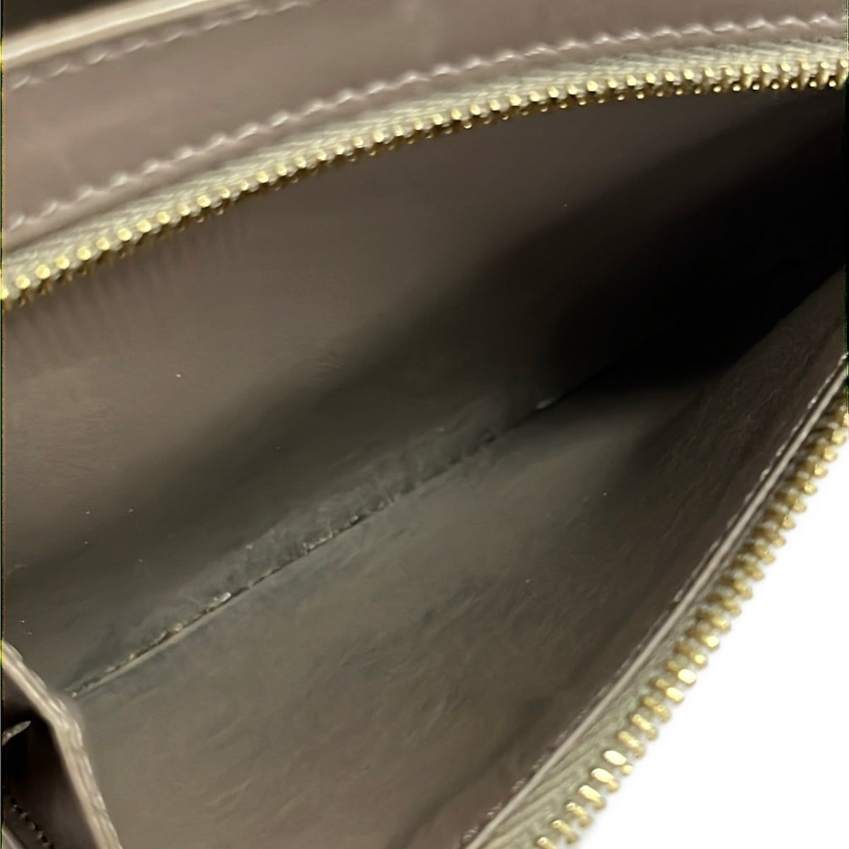 Celine Bifold Wallet Strap Pebble Mineral Leather — view 4