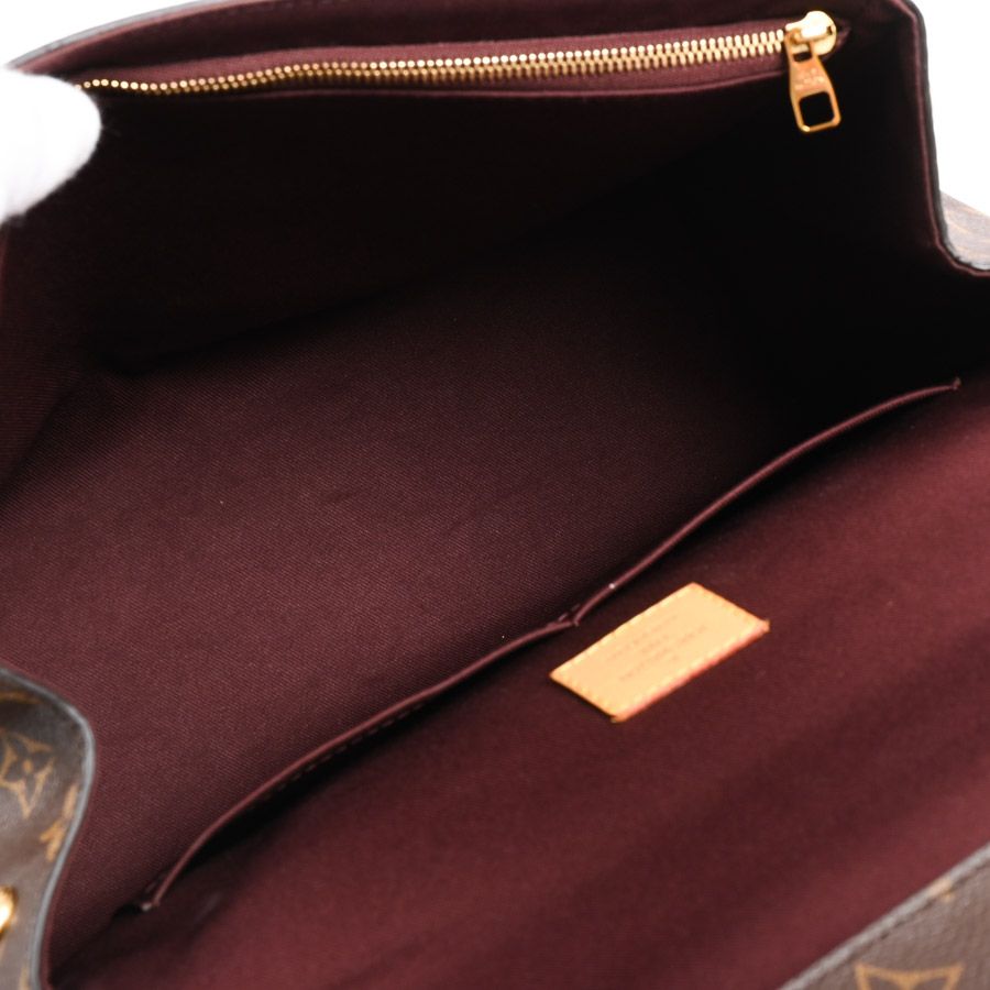 Louis Vuitton Handbag Cluny — view 4