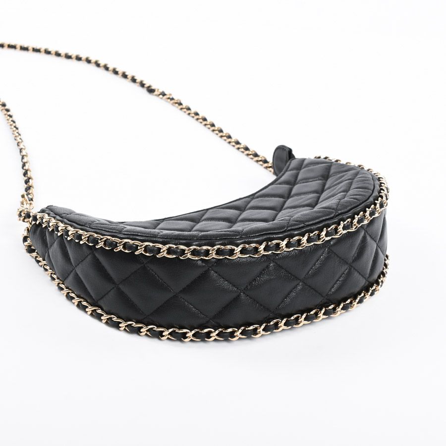 Chanel Shoulder Bag Small Hobo Chain — view 5