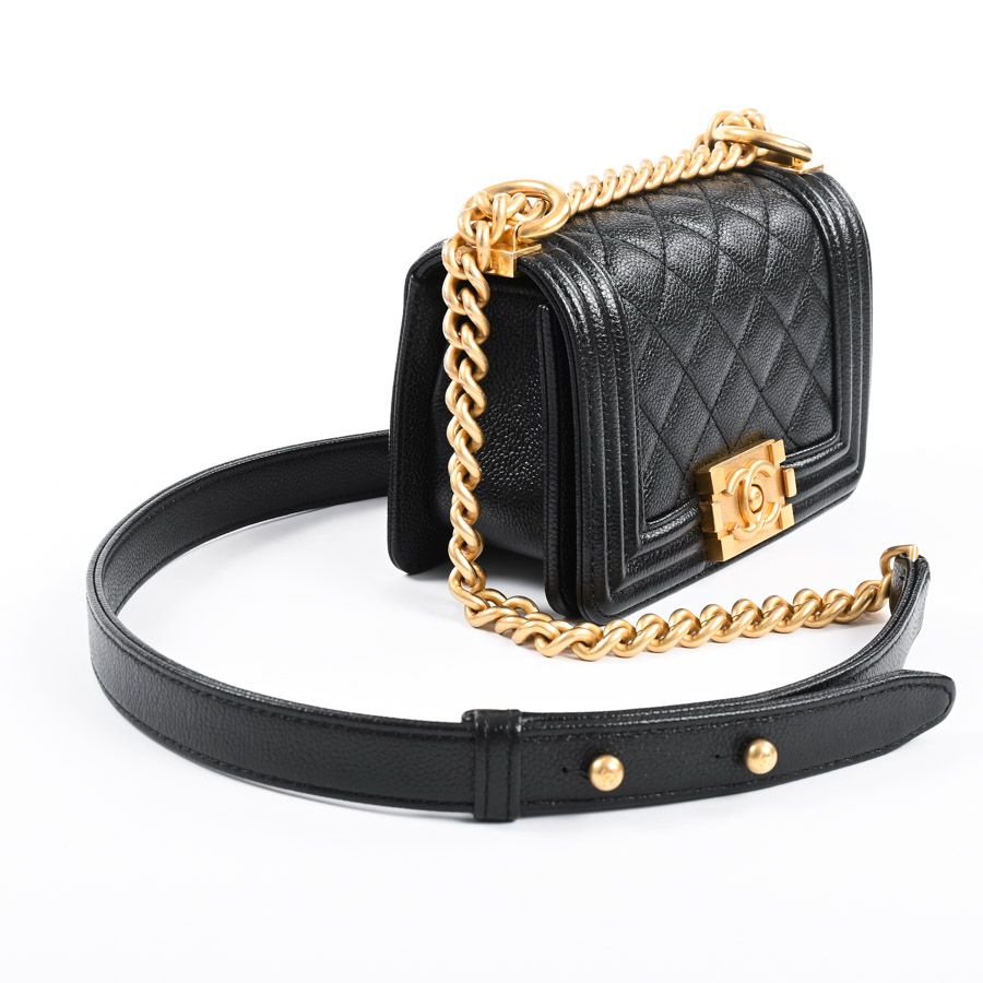 Chanel Shoulder Bag Boy Mini — view 2