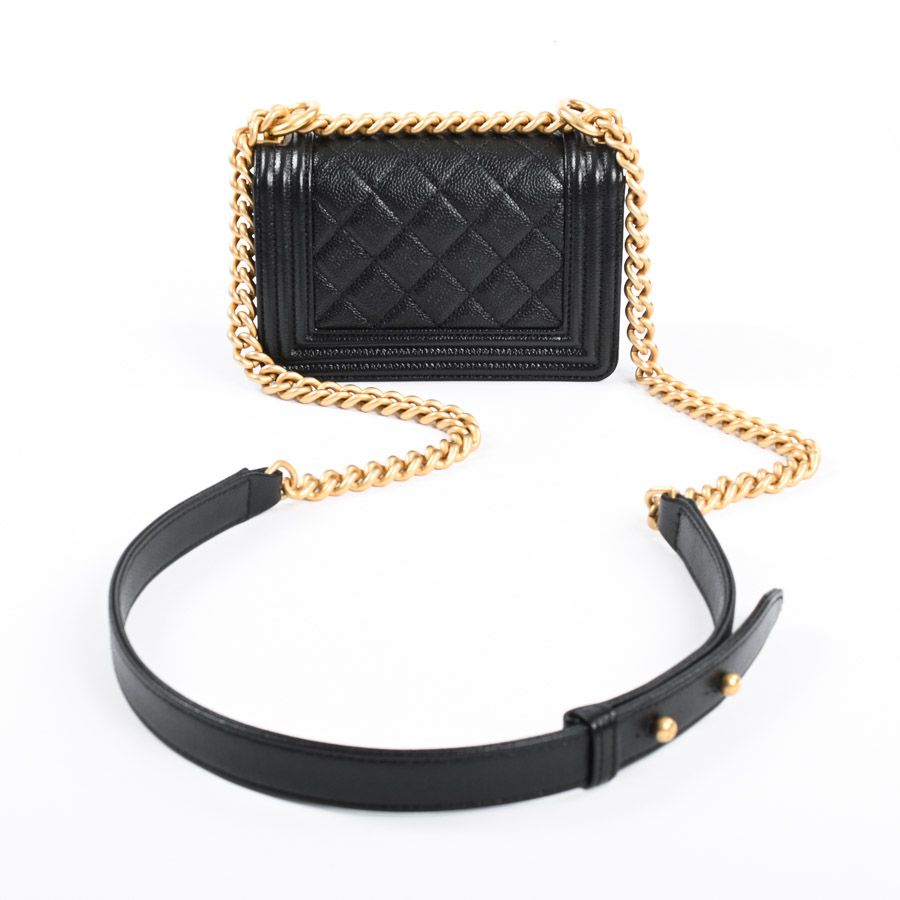 Chanel Shoulder Bag Boy Mini — view 3