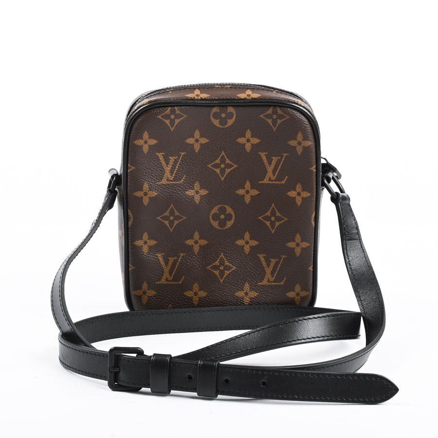 Louis Vuitton Shoulder Bag Christopher Wearable Wallet — view 3