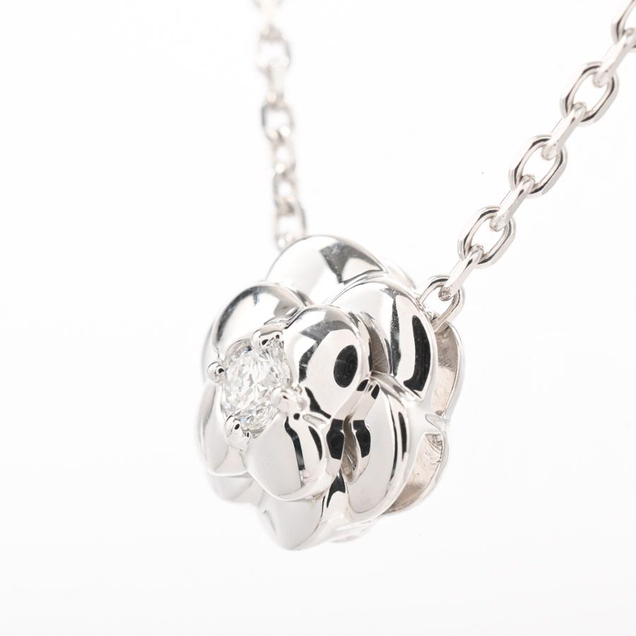 Chanel Necklace Camellia White Gold — view 2