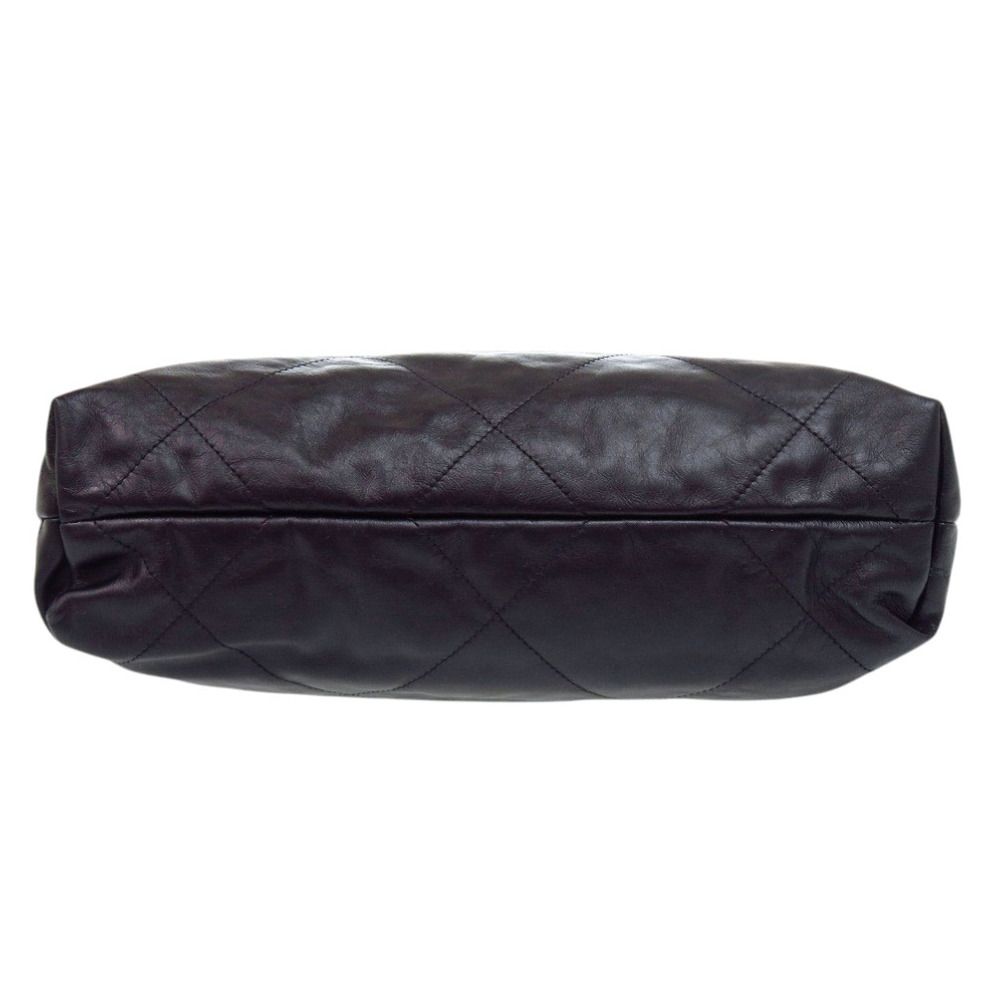 Chanel 22 Small Calf Black Shoulder — view 5