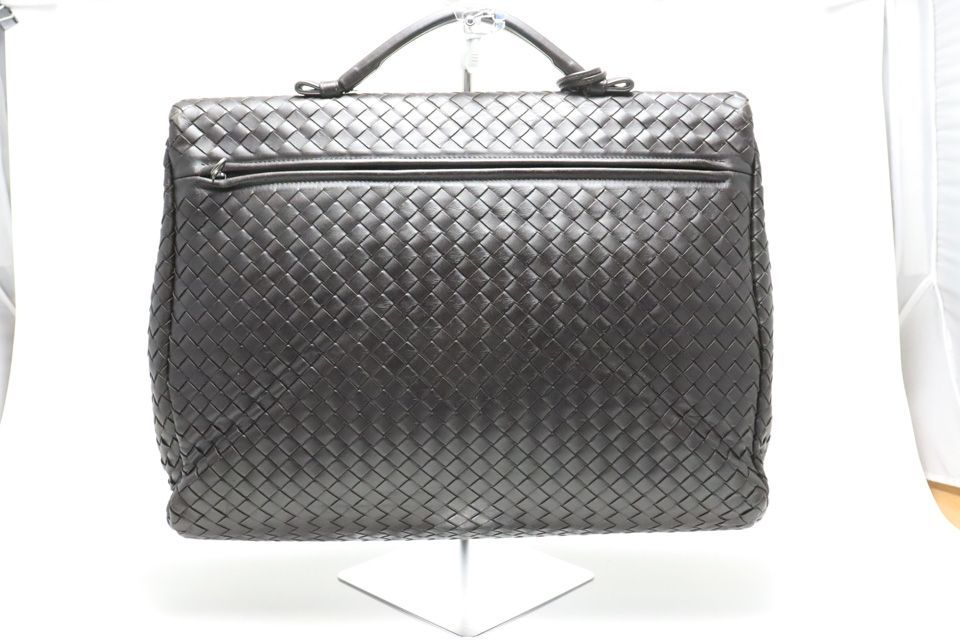 Bottega Veneta Leather Business Briefcase — view 2