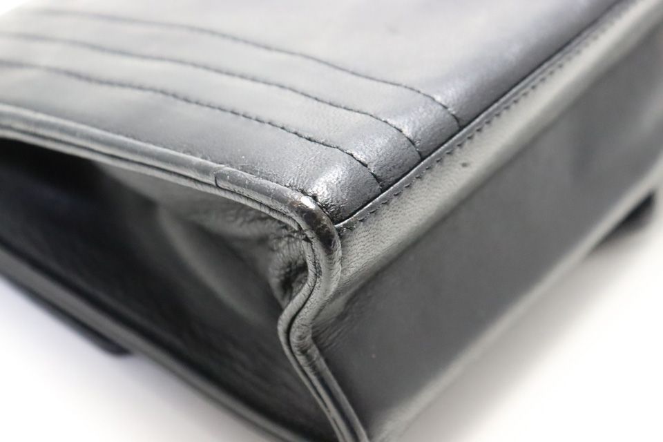 Chanel 0 Quilted GD Leather Chain Shoulder — view 4