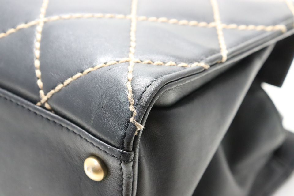 Chanel Wild Stitch GD Leather Handbag — view 4