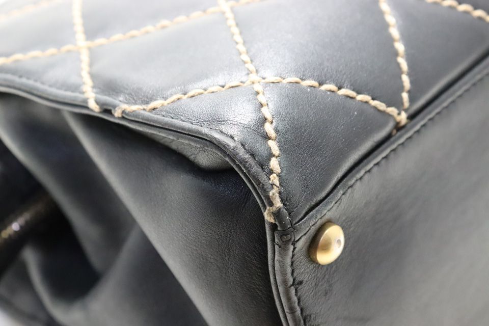 Chanel Wild Stitch GD Leather Handbag — view 5