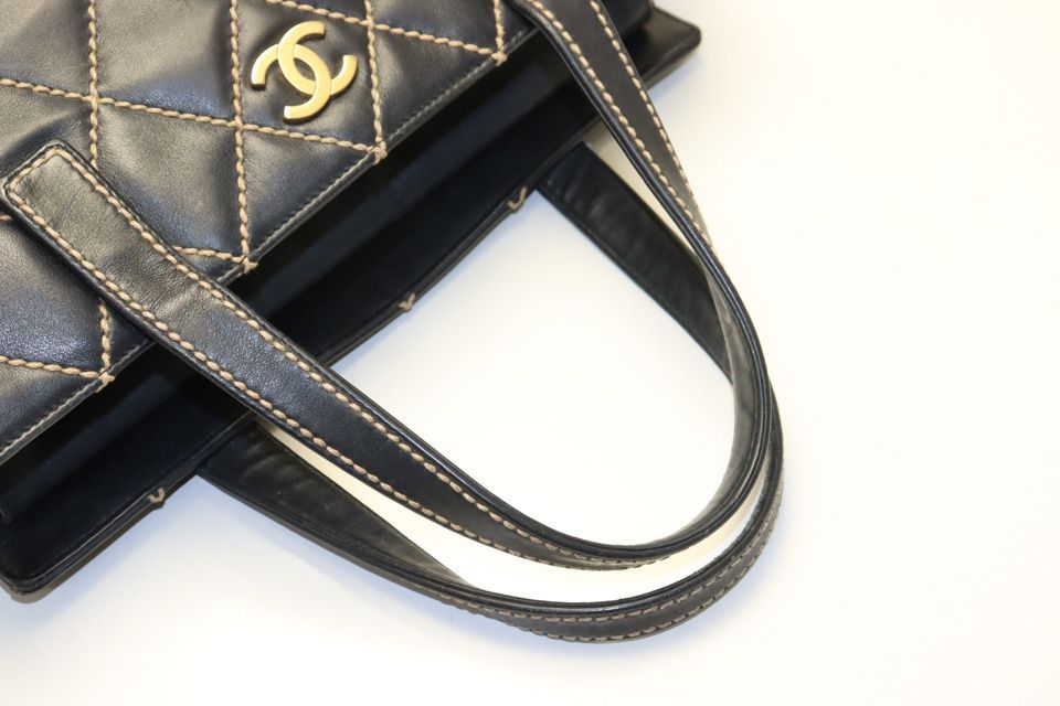 Chanel Wild Stitch GD Leather Handbag — view 9