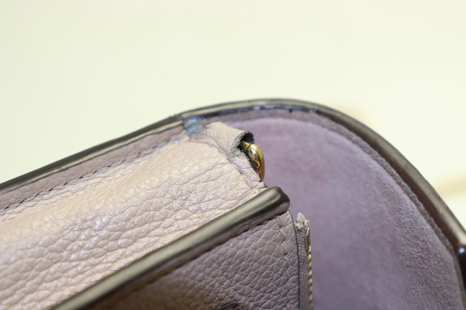 Louis Vuitton Taurillon My Lockme Leather Chain — view 8