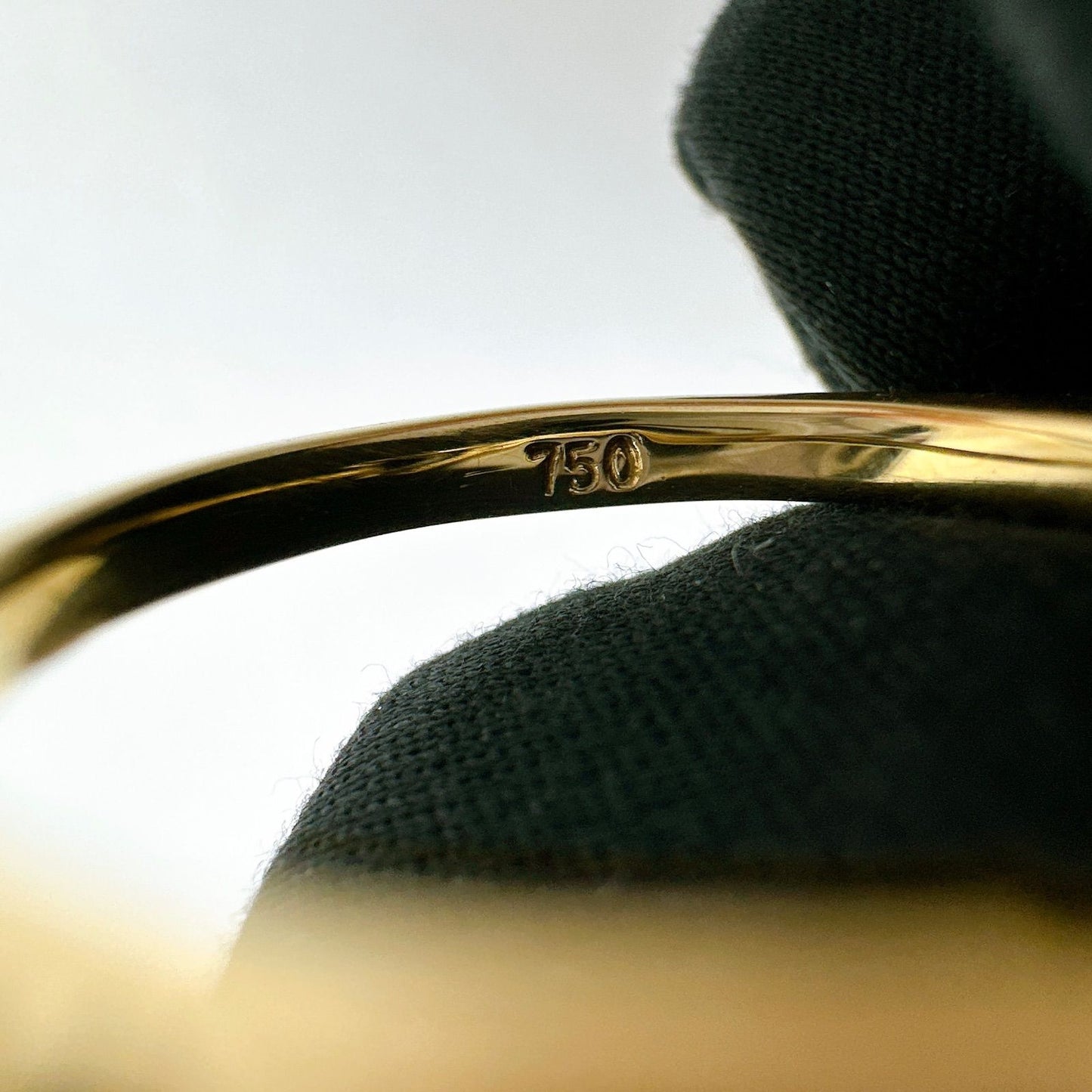 Tiffany & Co Knot Yellow Gold Ring — view 6