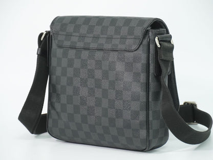 Louis Vuitton LV District PM Damier Graphite Shoulder Bag Pochette Black Gray — view 2
