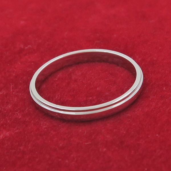 Cartier d'Amour Wedding Ring — view 3