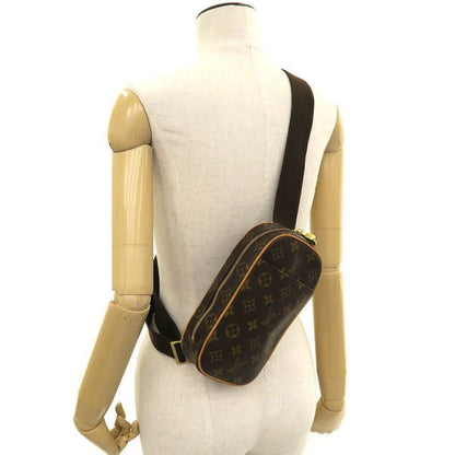 Louis Vuitton Monogram Pochette Gange — view 9