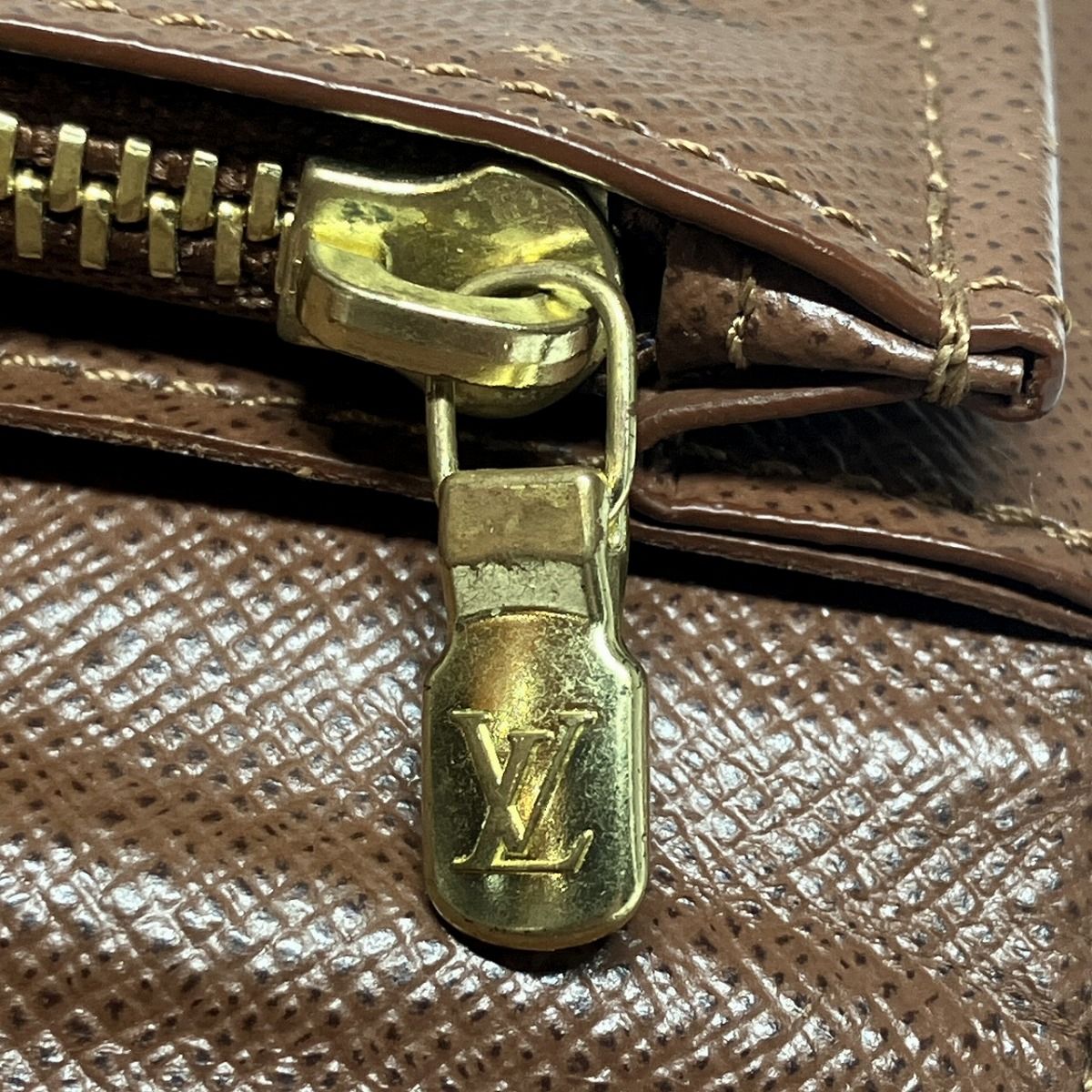 Louis Vuitton Monogram Portefeuille Brazza Wallet — view 6