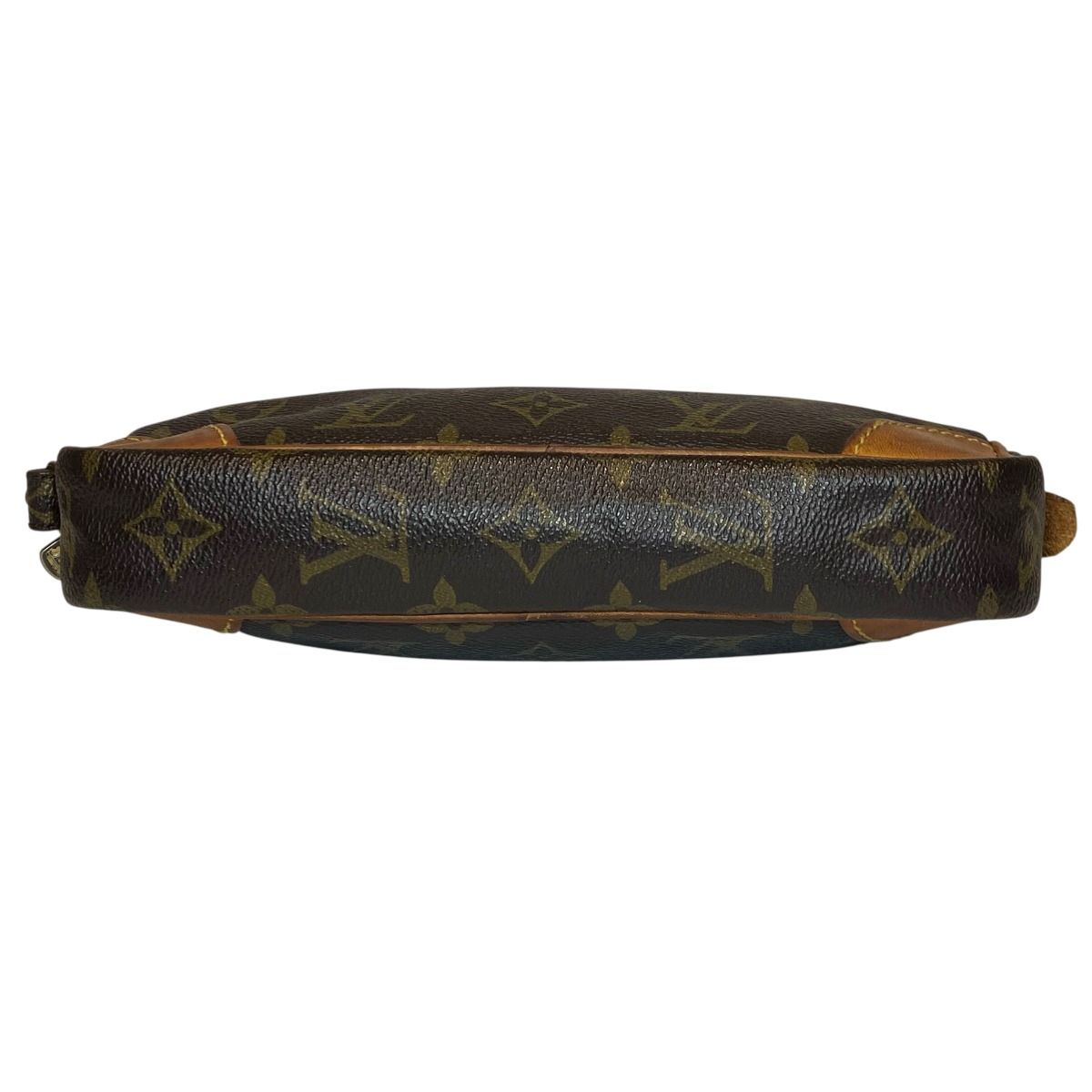Louis Vuitton Dragonne PM Monogram Clutch Canvas — view 3