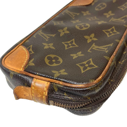 Louis Vuitton Dragonne PM Monogram Clutch Canvas — view 8