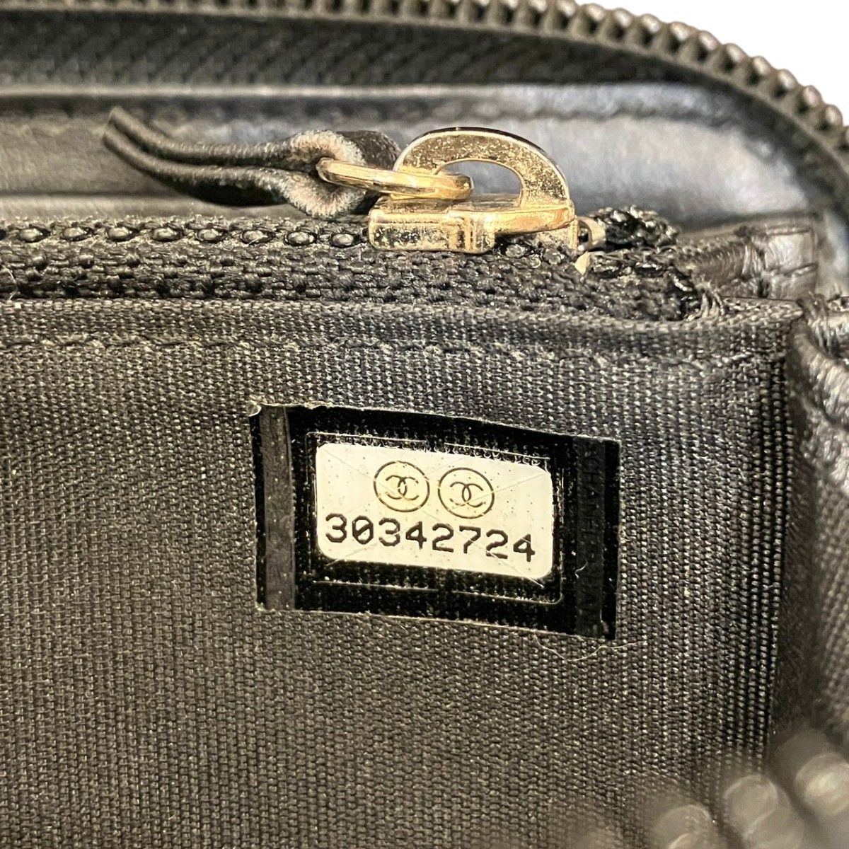 Chanel Boy Wallet Caviar Leather — view 6