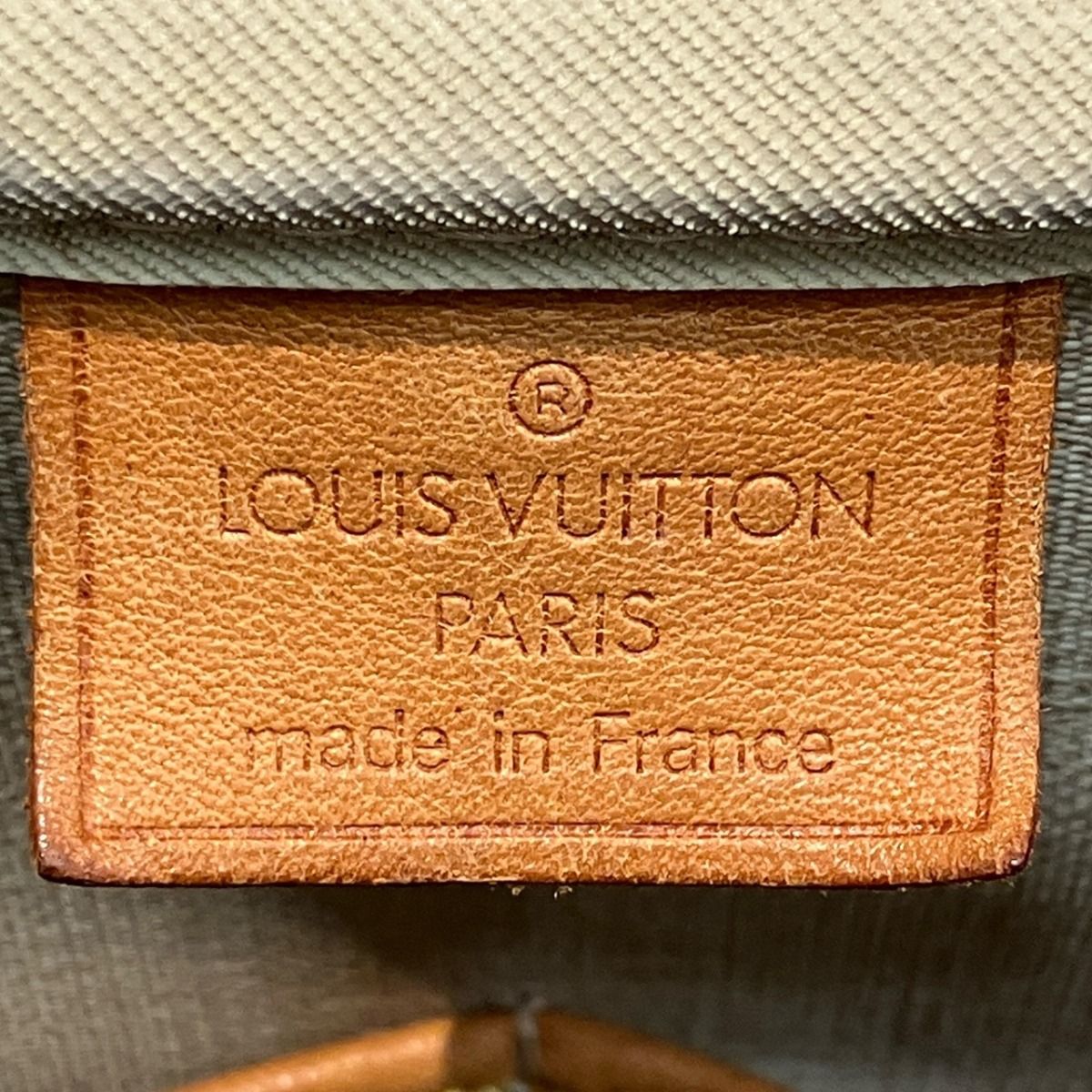 Louis Vuitton Deauville Monogram Handbag Leather — view 4