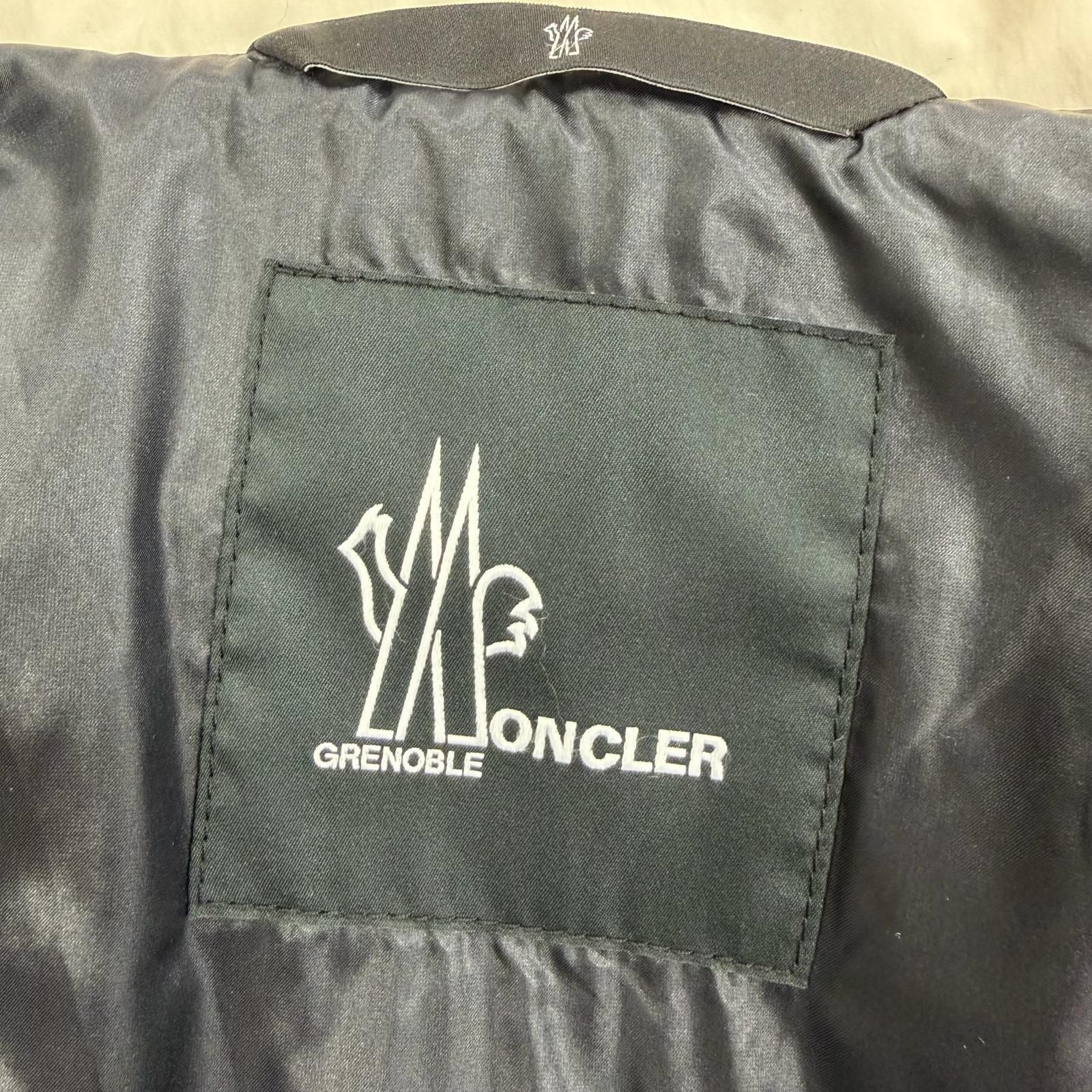 Moncler Grenoble Klais Down Jacket Ivory — view 9
