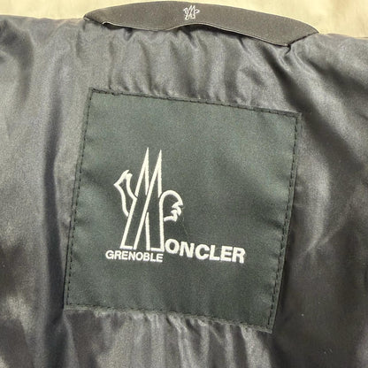 Moncler Grenoble Klais Down Jacket Ivory — view 9