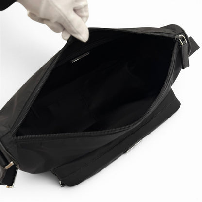 Prada Nylon Leather Triangle Logo Plate Re-Nylon Shoulder Bag Black — view 7