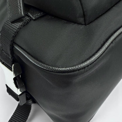 Prada Nylon Leather Triangle Logo Plate Re-Nylon Shoulder Bag Black — view 5