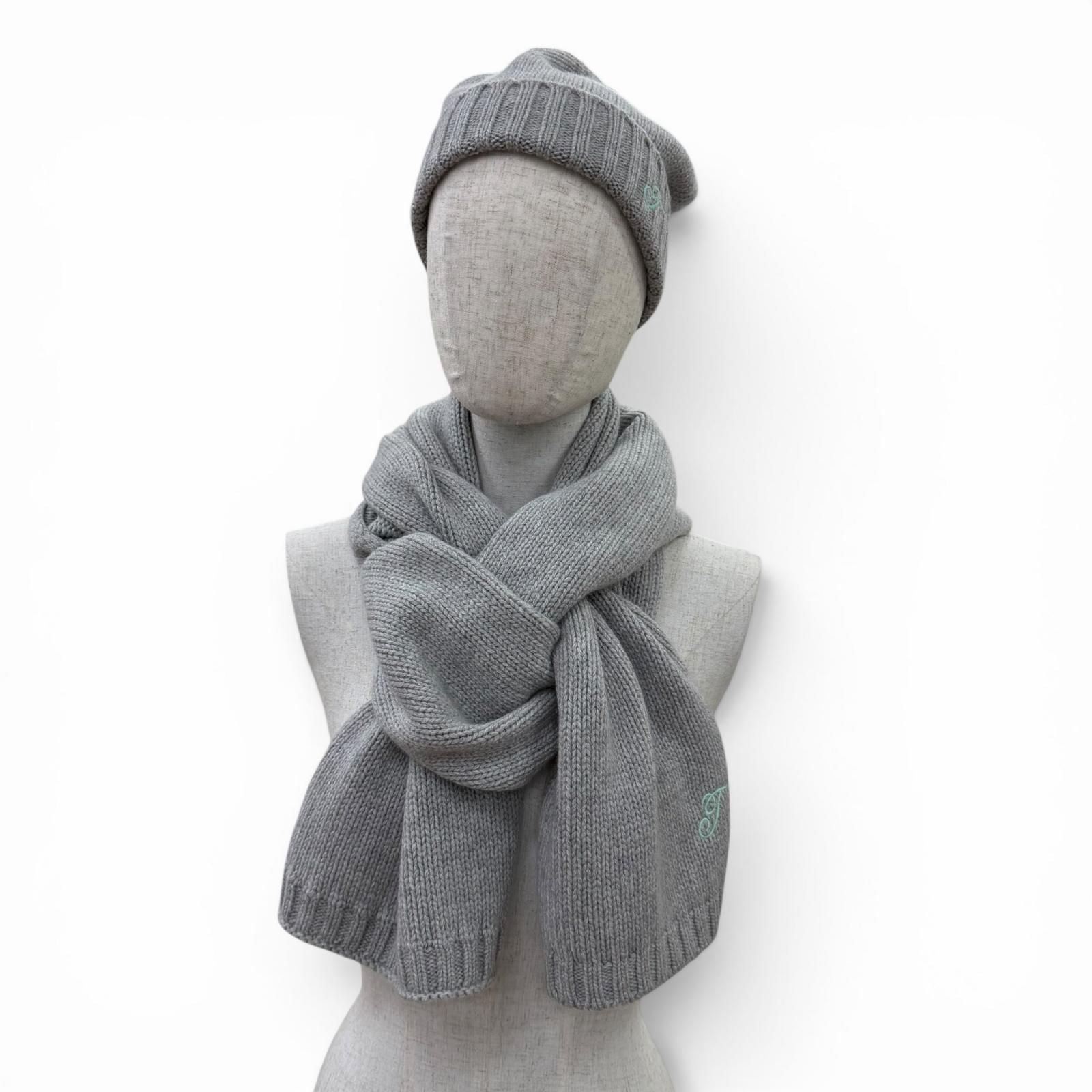 Tiffany & Co Cashmere Scarf Knit Cap 2 Piece Set Gray — view 3
