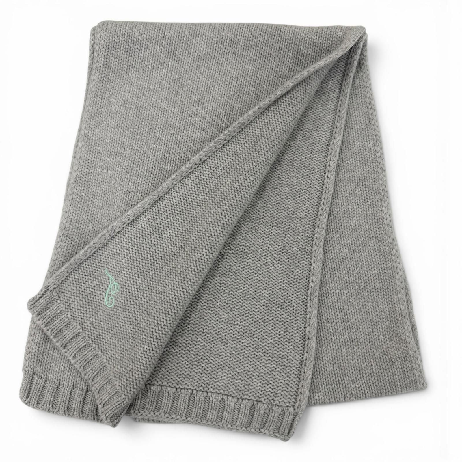 Tiffany & Co Cashmere Scarf Knit Cap 2 Piece Set Gray — view 5