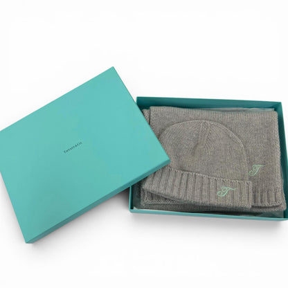 Tiffany & Co Cashmere Scarf Knit Cap 2 Piece Set Gray — view 2