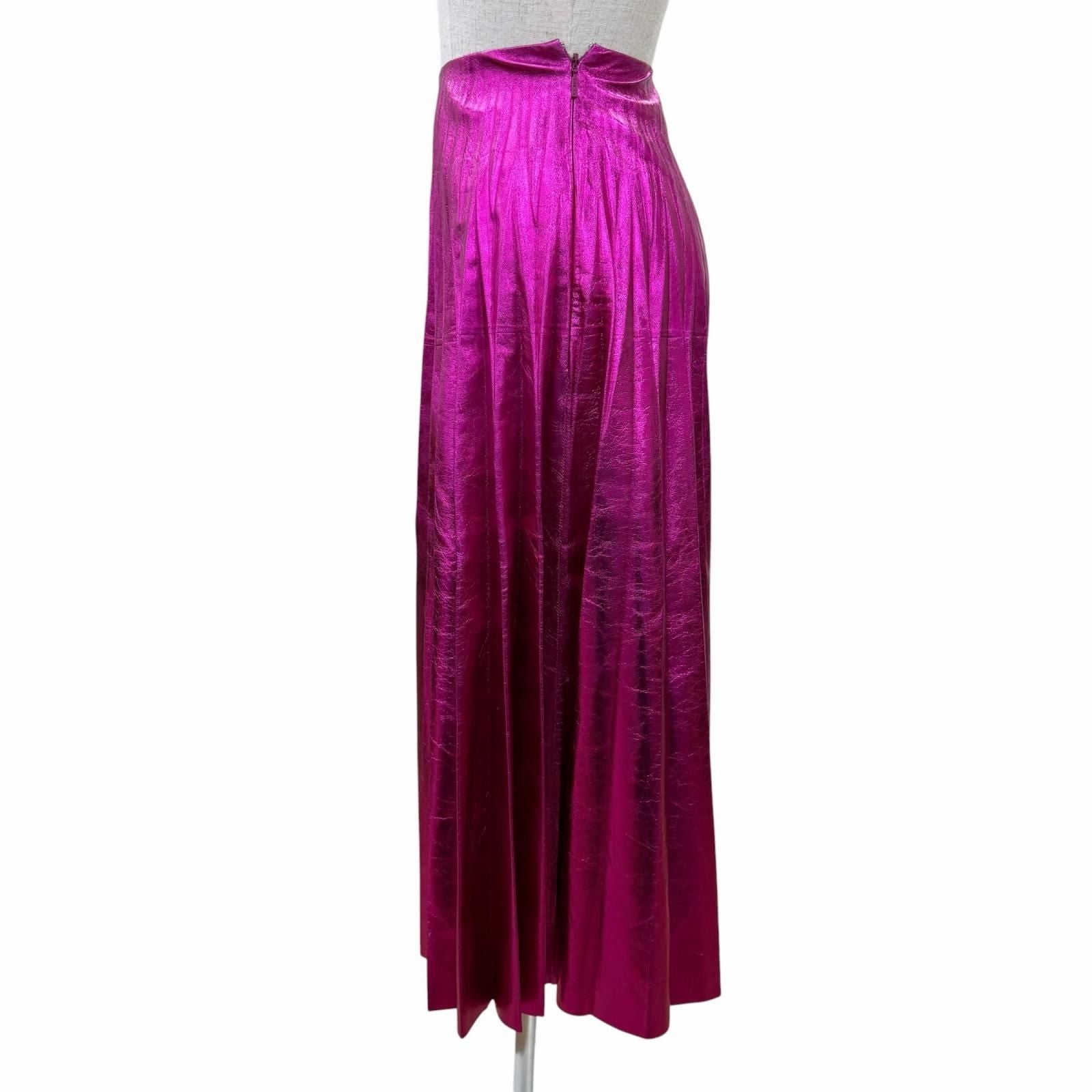 Gucci Lambskin Long Length Pleated Skirt Metallic Pink 36 Hanger — view 3