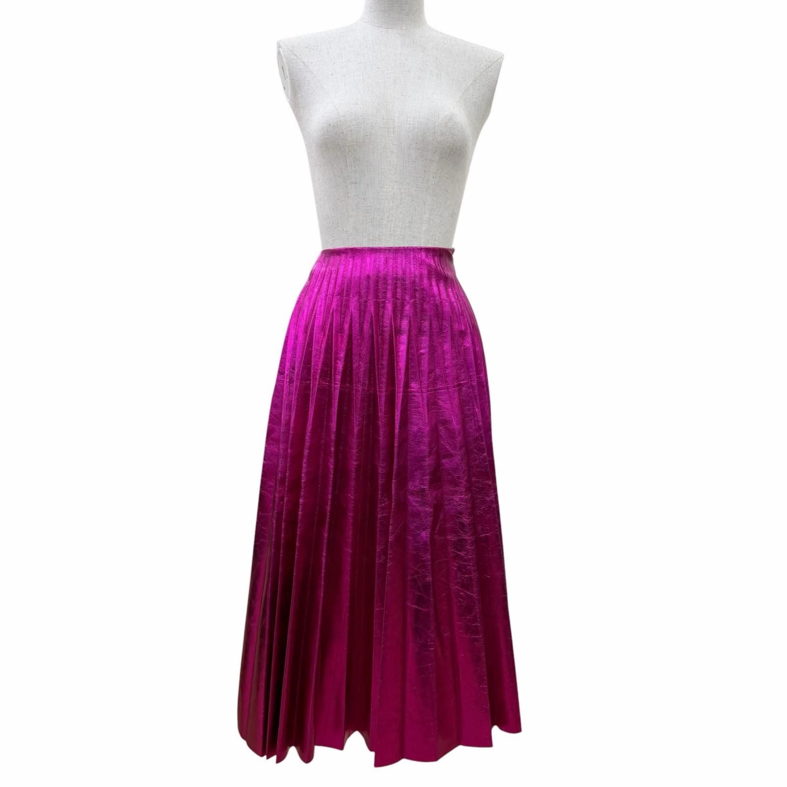 Gucci Lambskin Long Length Pleated Skirt Metallic Pink 36 Hanger — view 2