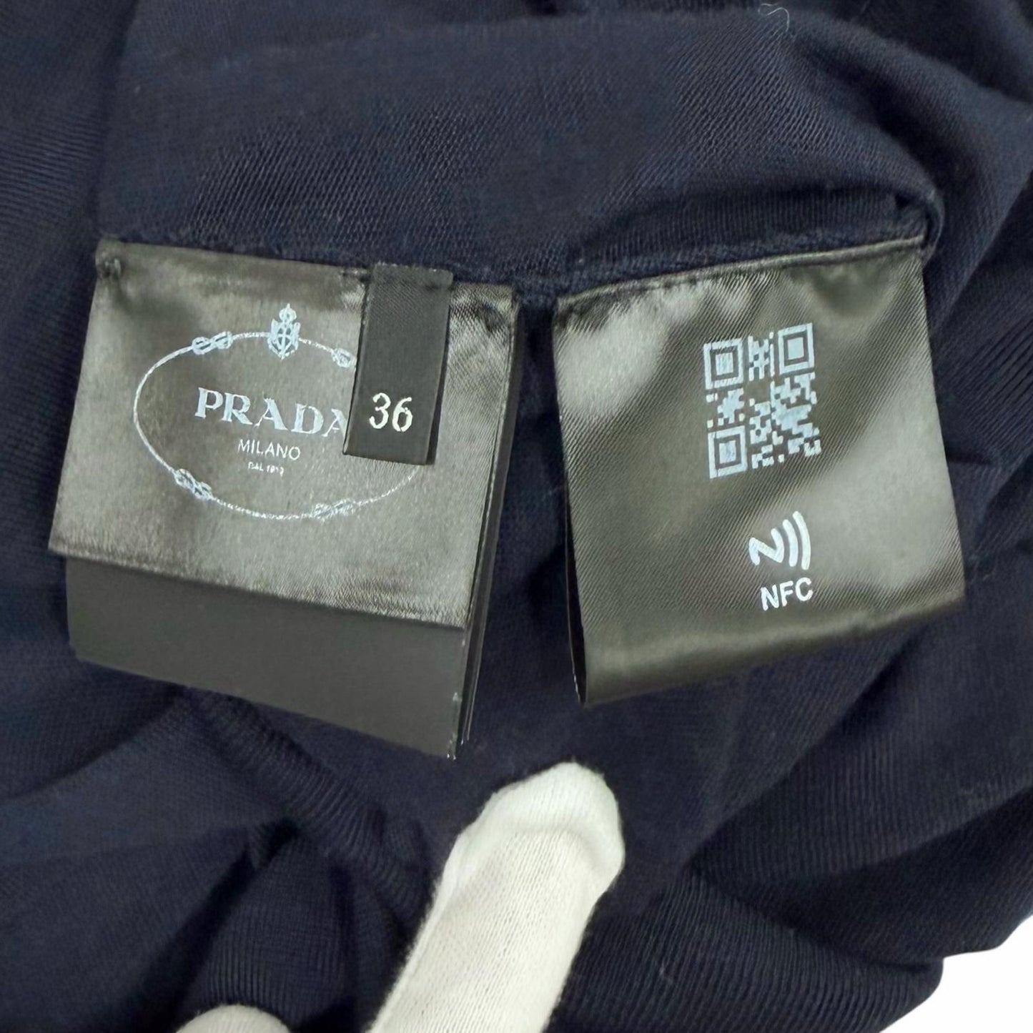 Prada 100% Virgin Wool Neck Long Sleeve Knit Cardigan Navy 36 — view 6