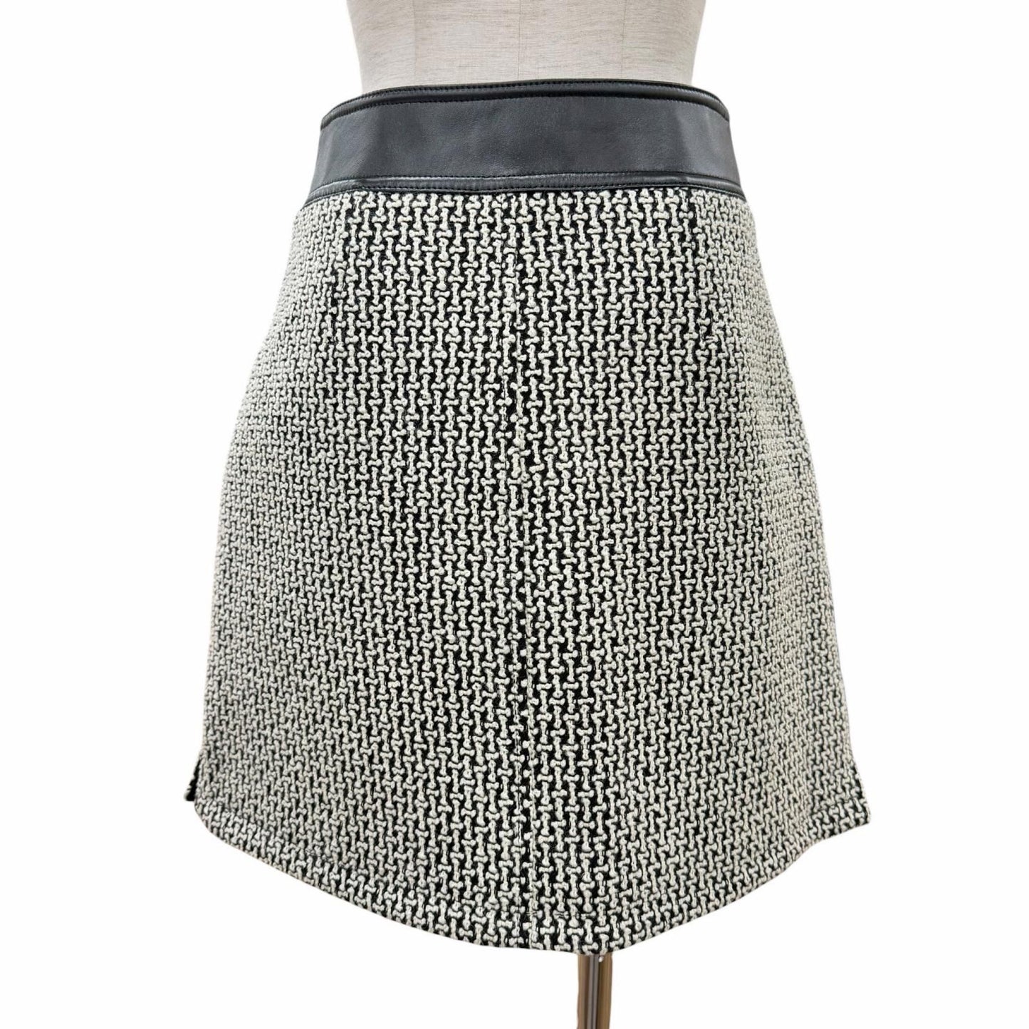 Louis Vuitton Wool Polyester Trim Lining Monogram Skirt Black White 36 — view 3