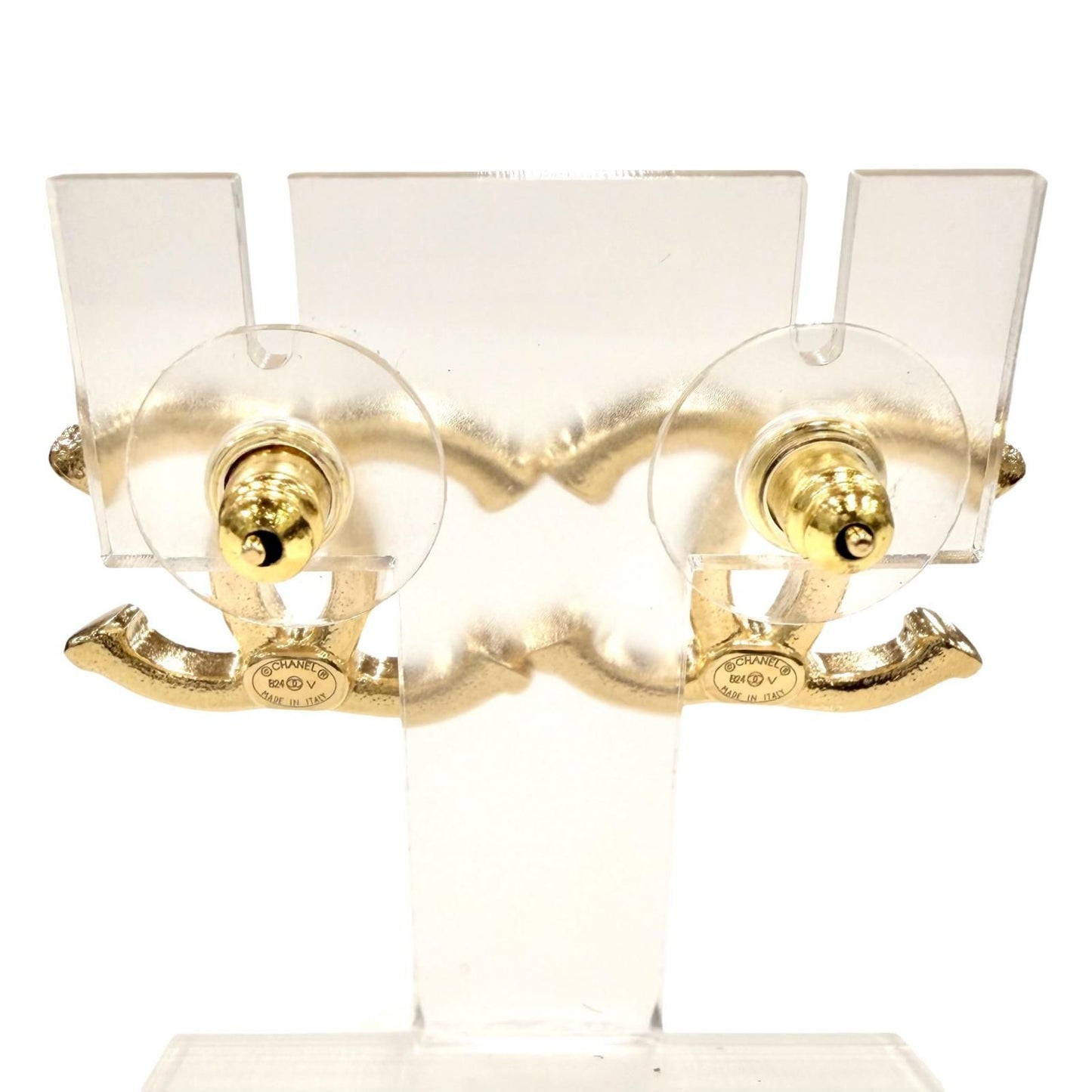 Chanel CC Logo Tweed Carved Earrings for Both Ears Gold — view 4