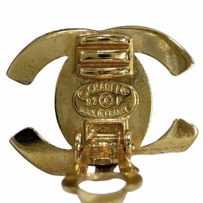 Chanel Vintage CC Logo Turnlock Earrings Gold — view 7