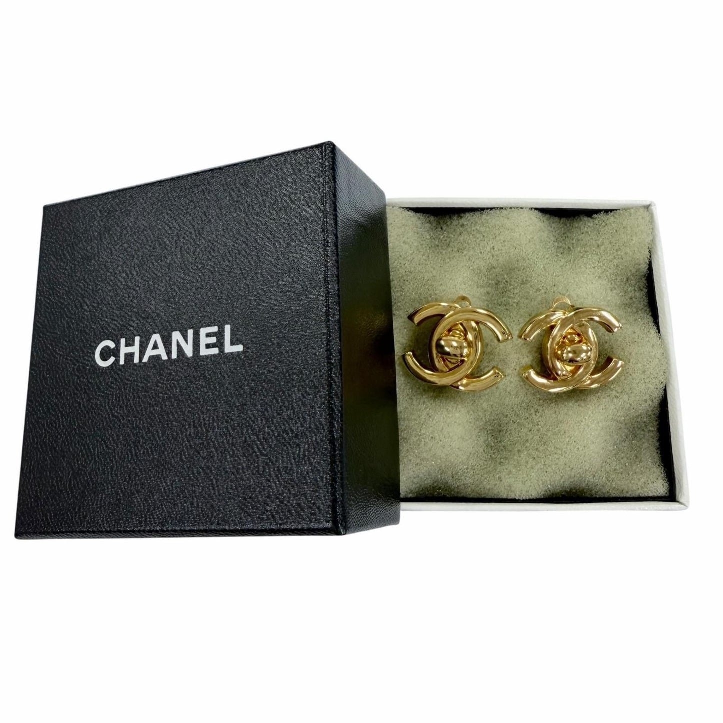 Chanel Vintage CC Logo Turnlock Earrings Gold — view 2