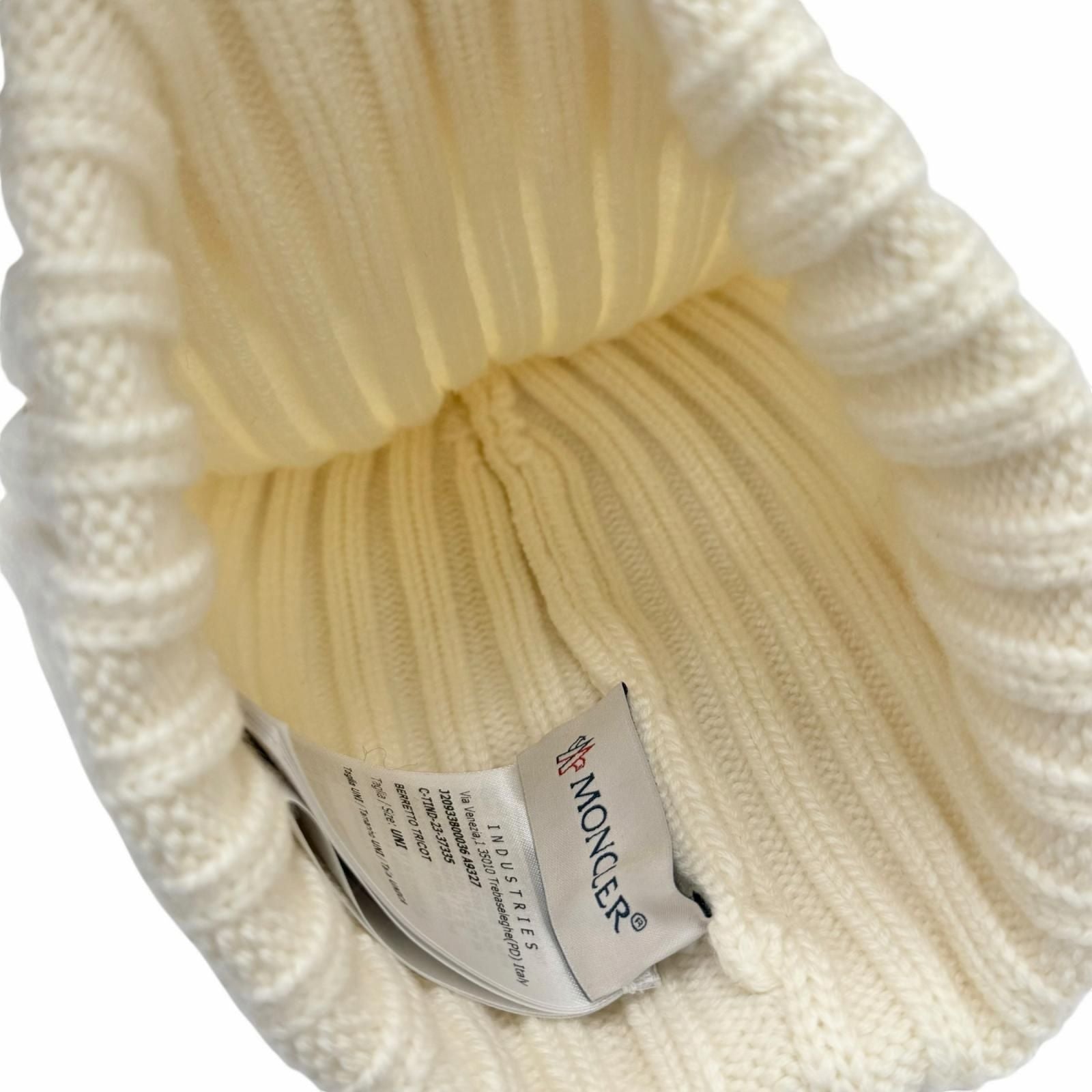 Moncler Wool Beanie with Logo Patch Knit Cap Ivory Uni — view 7