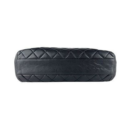 Chanel Shoulder Bag Black — view 4