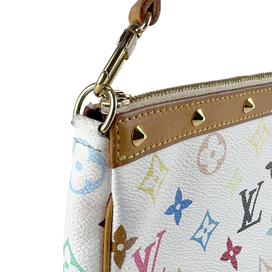 Louis Vuitton Handbag Pochette — view 6