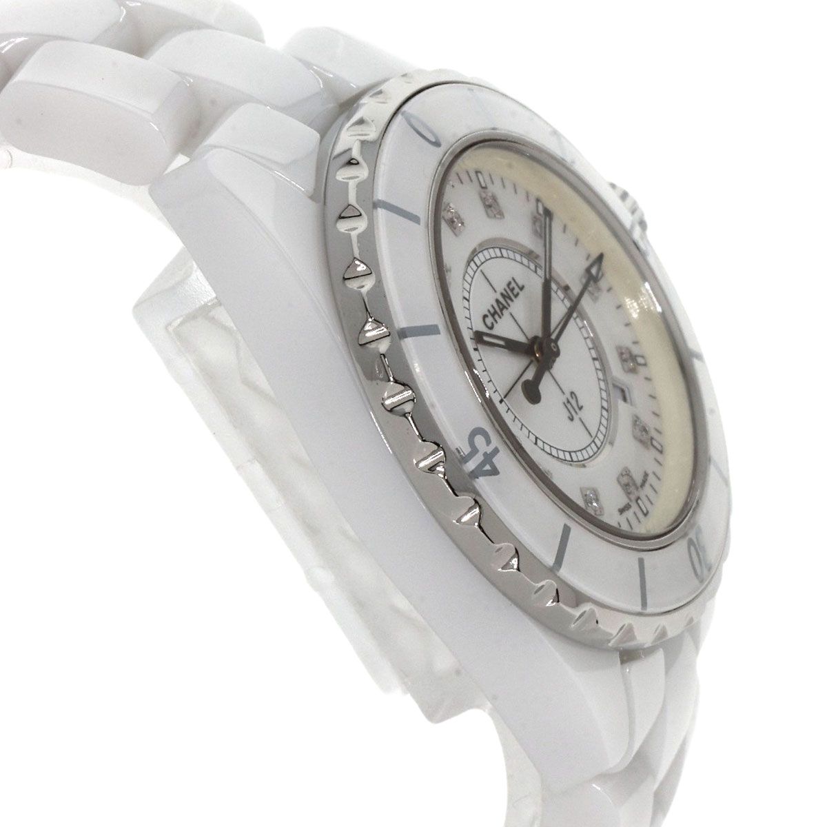 Chanel 33 Diamond Watch Ceramic — view 6