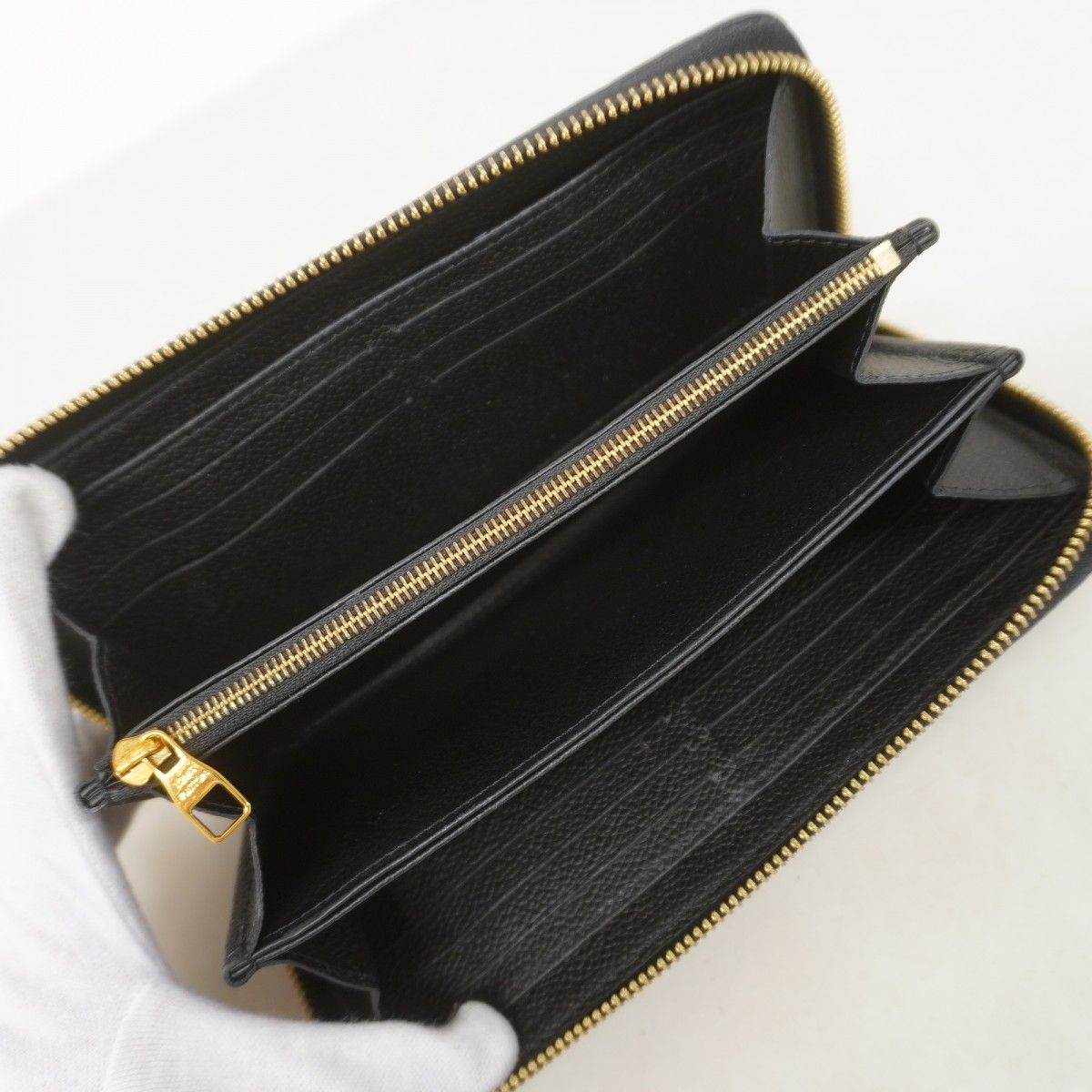 Louis Vuitton Wallet Monogram Empreinte Zippy Noir — view 3